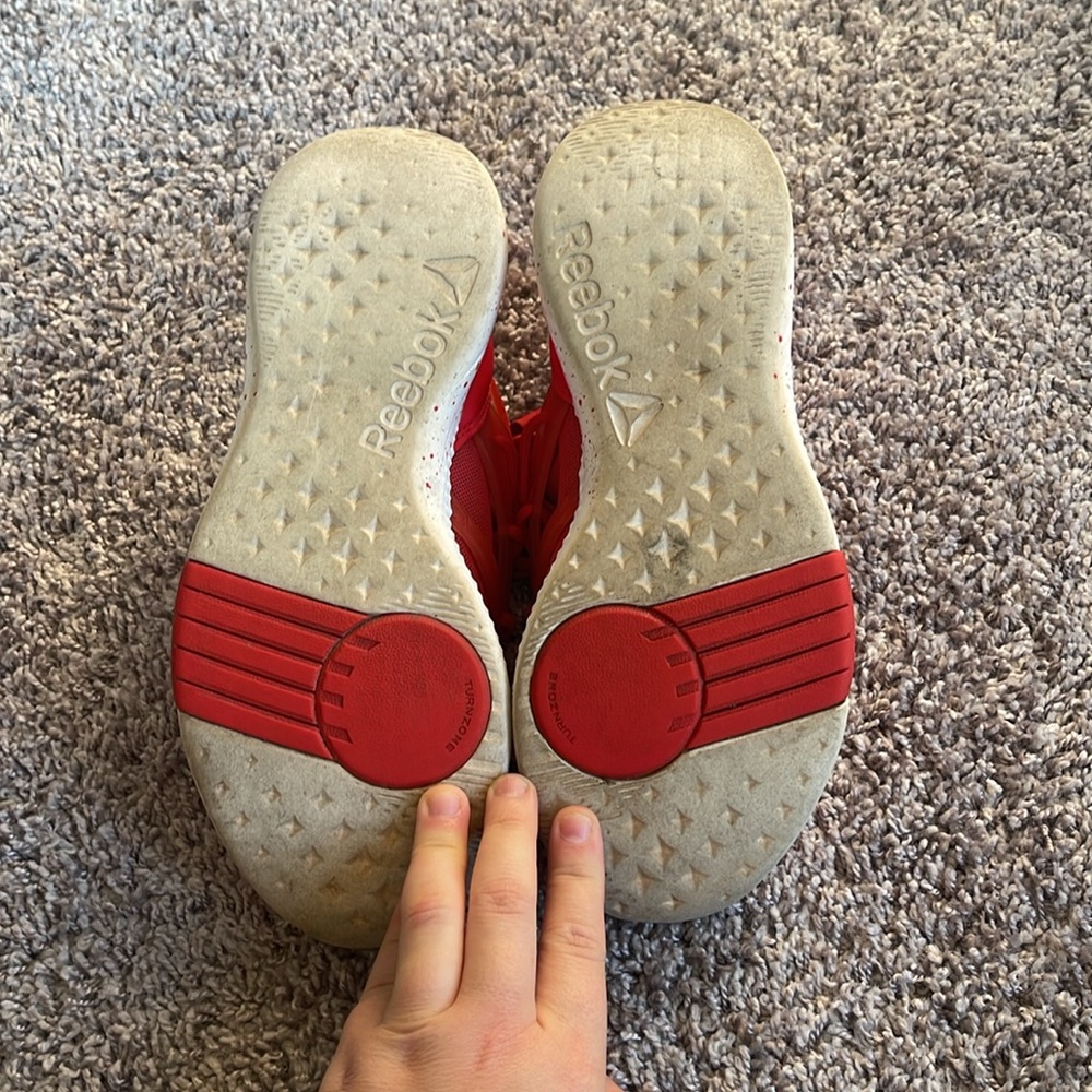 Women's Reebok Shoes - Picture 6 of 7